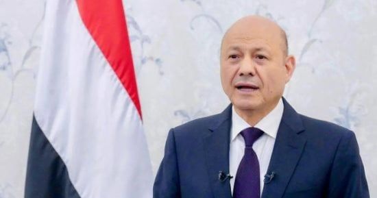 رئيس"القيادة اليمنى": استهداف المطارات لن يثنينا عن إنهاء التهديد الحوثى
