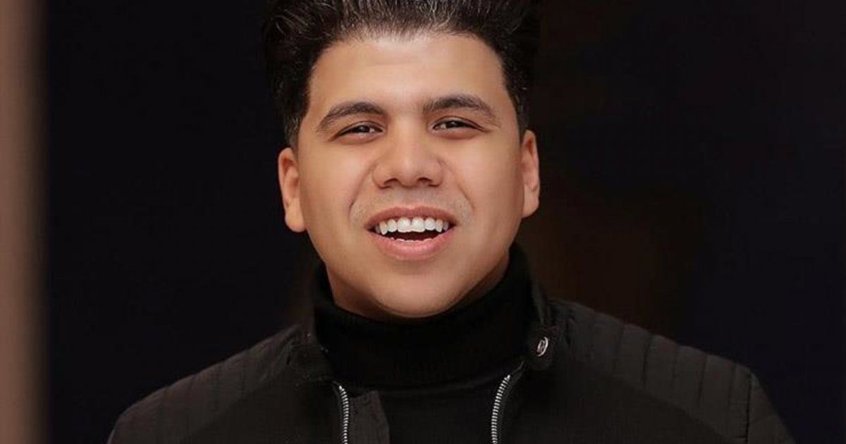 شاهد .. عمر كمال يطرح سؤلاً..والجمهور يتفاعل