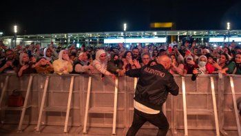 شاهد .. بالصور - جوزيف عطية ينشر صوراً من حفلته في إكسبو دبي 2020