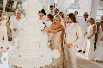 شاهد .. جويل ماردينيان تدخل القفص الذهبي مجدداً وفستانها حديث المتابعين - بالصور