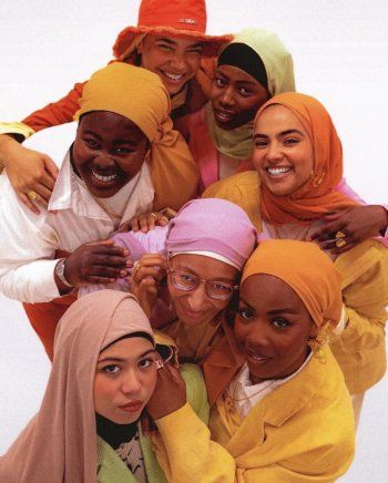 شاهد .. وشم بيلا حديد يحدث حالة من الجدل.. وكتب بهذه اللغة