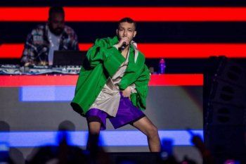 شاهد .. بعد إطلالته الملفتة للنظر في الرياض.. إليكم سعر ملابس ويجز