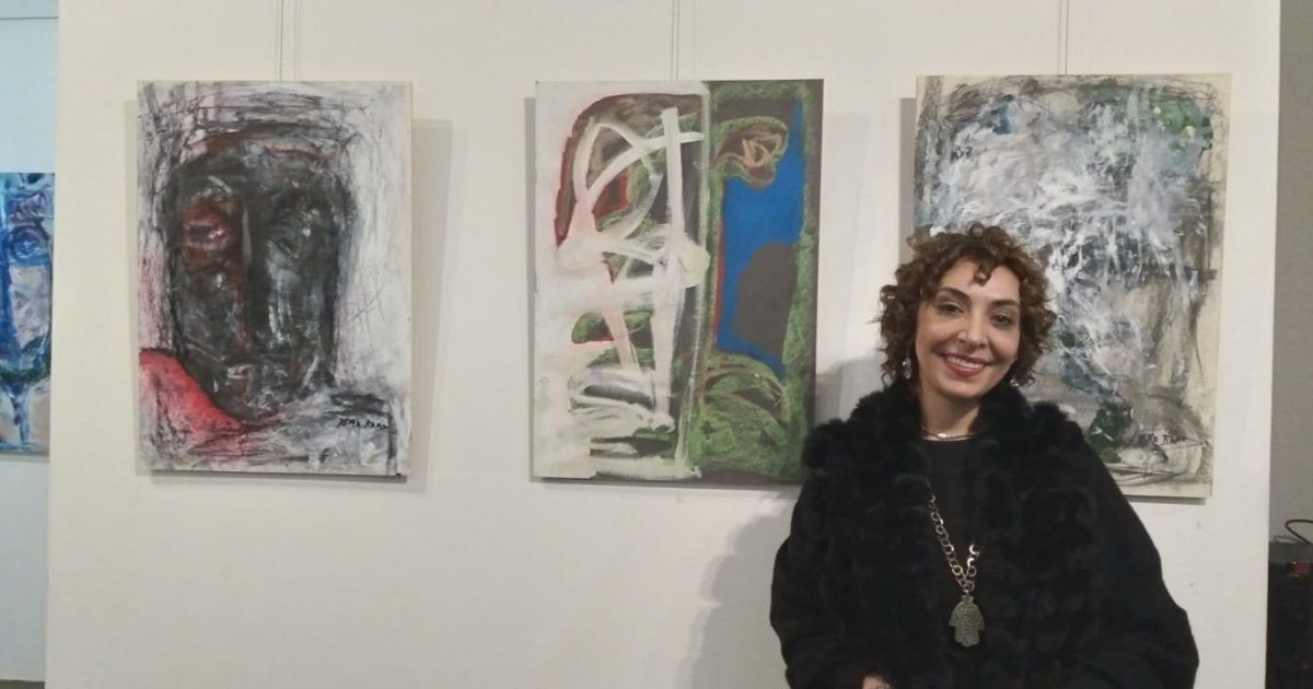 شاهد .. الفنانة التشكيلية ديما رعد تفتتح معرضها في الأشرفية...وهذا ما قالته