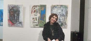 شاهد .. الفنانة التشكيلية ديما رعد تفتتح معرضها في الأشرفية...وهذا ما قالته