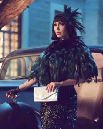 شاهد .. إطلالة مميزة لنسرين طافش في دمشق عام 1929 من جوقة عزيزة -بالصور