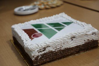 شاهد .. بالصور- غابي حويك مكرّم من مكتب الشباب في إقليم البترون الكتائبي