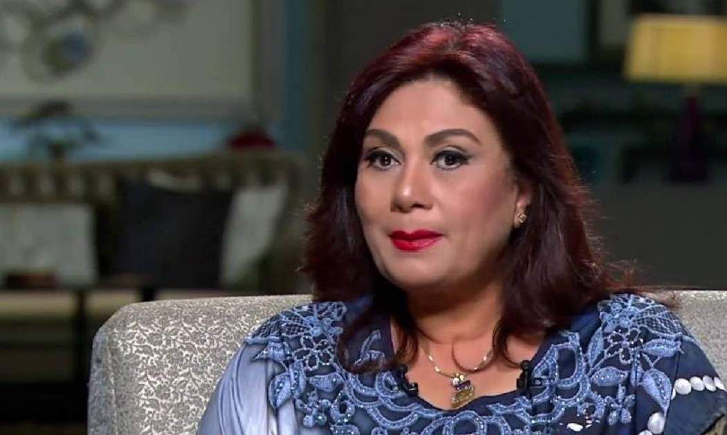 شاهد .. سلوى عثمان تكشف عن حالة والدها الصحية وهذا ما قالته لـ أشرف زكي
