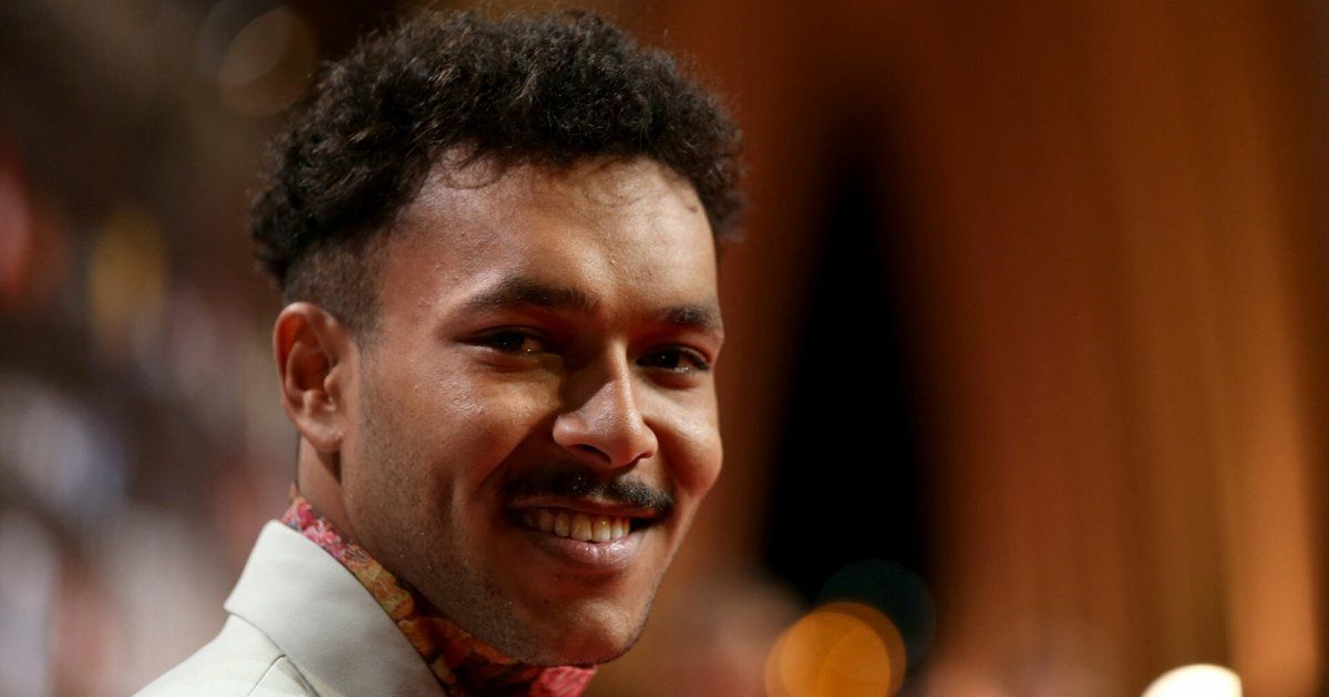 شاهد .. ويجز يطلق أغنية "بعودة يا بلادي"