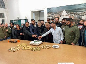 شاهد .. بالصور- غابي حويك مكرّم من مكتب الشباب في إقليم البترون الكتائبي