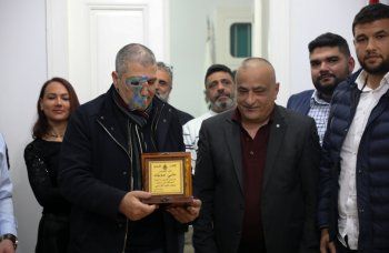 شاهد .. بالصور- غابي حويك مكرّم من مكتب الشباب في إقليم البترون الكتائبي