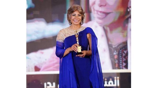 سوسن بدر ملكة جمال بالأزرق – شاهد