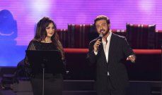 شاهد .. فيديو نادر لعمرو دياب وهو يغني لأم كلثوم