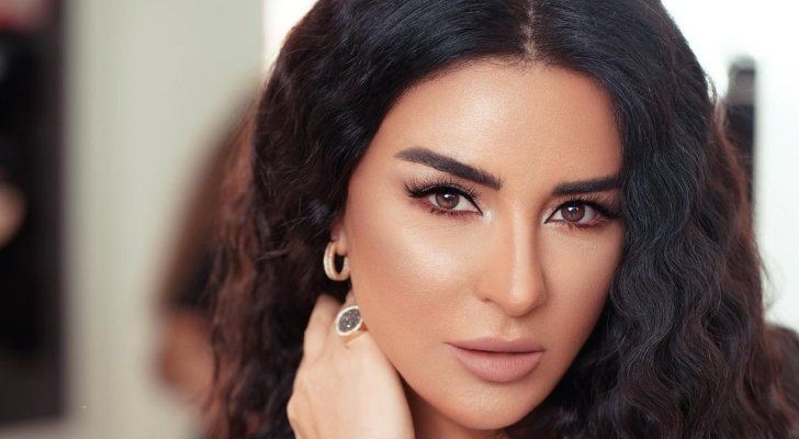 شاهد .. بالصورة - ماغي بو غصن تهنئ جمال سنان على فوز هذا العمل بالموركس دور