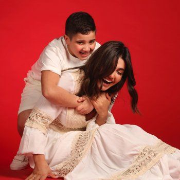 شاهد .. بالصور - ليال الإختيار تعايد والدتها بمناسبة عيد الأم...وهذا ما قالته