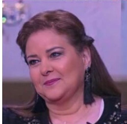 دنيا سمير غانم في عيد الام :” وحشتيني اوي يامامي”