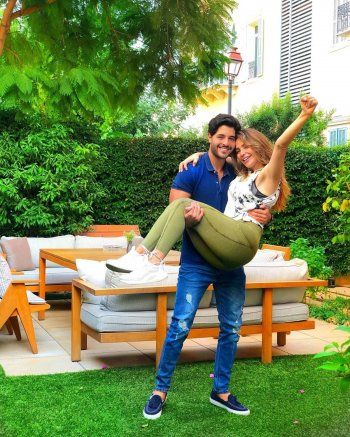 شاهد .. خالد راغب علامة يعايد والدته بعيد الأم بصورة خاطفة للأنظار