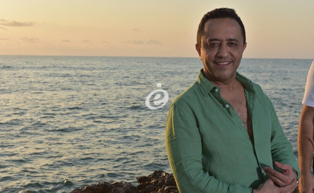 شاهد .. خاص الفن- علي الديك في عيد الأم: "الدنيا تدور بحنان الأمهات"-بالفيديو