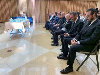 شاهد .. كاظم الساهر يقيم عزاء لطليقته في الولايات المتحدة.. وهذه الصورة الأولى