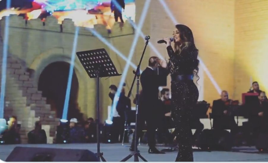 ديانا حداد تنثر الفرح وتشعل مسرح مهرجان بابل بالعراق – صور