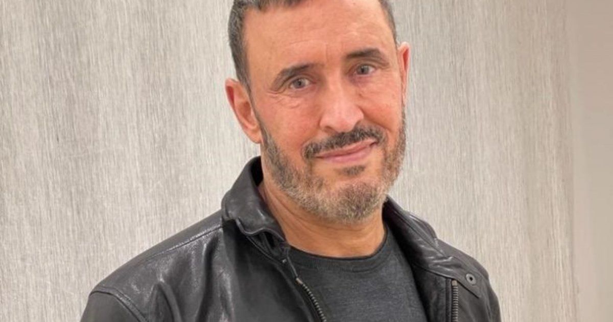 شاهد .. كاظم الساهر يقيم عزاء لطليقته في الولايات المتحدة.. وهذه الصورة الأولى