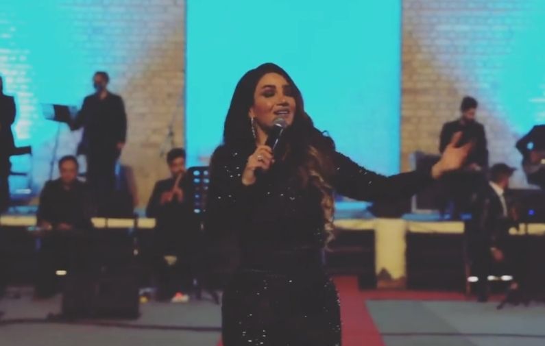 ديانا حداد تنثر الفرح وتشعل مسرح مهرجان بابل بالعراق – صور