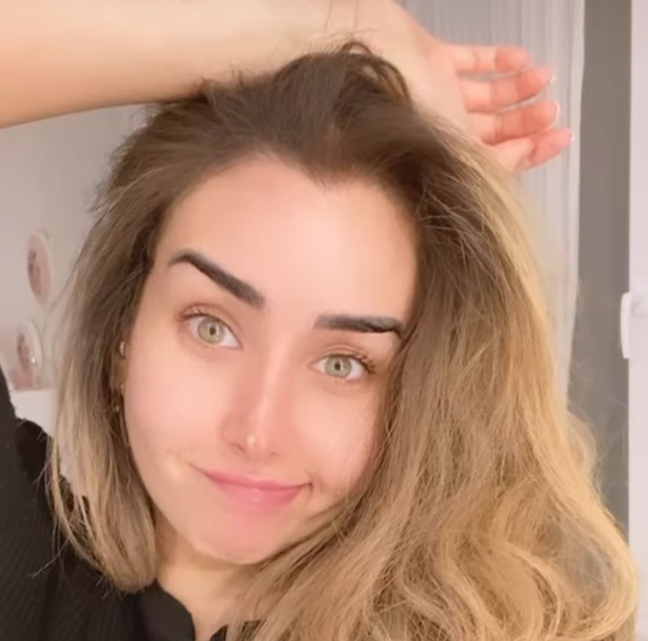 هنا الزاهد تسحر متابعيها بإطلالة طبيعية بدون ماكياج – شاهد