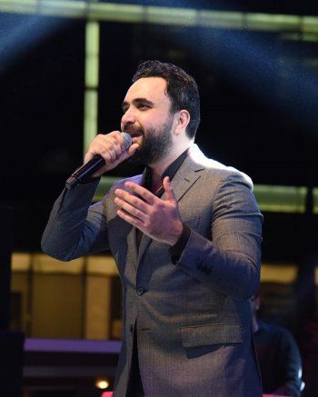 شاهد .. خاص- "الفن" يكشف مفاجأة نادر الأتات للجمهور