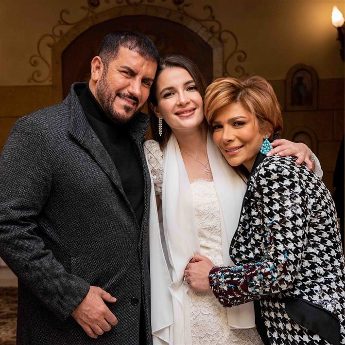 أميرة منورة – شاهد علي عقد قران شام الذهبي ابنة أصالة