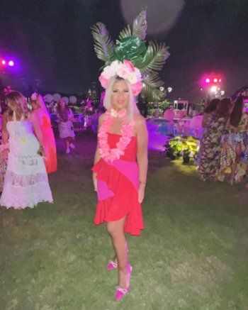 شاهد .. بالفيديو والصور- بوسي شلبي ترقص مع لطيفة وشذى حسون في عيد ميلادها