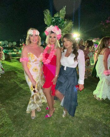 شاهد .. بالفيديو والصور- بوسي شلبي ترقص مع لطيفة وشذى حسون في عيد ميلادها