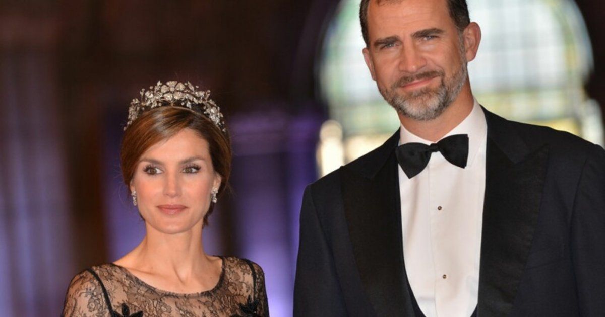 شاهد .. بالصورة - الملكة ليتيسيا تظهر مع ملك إسبانيا فيليب السادس خلال هذا الحدث