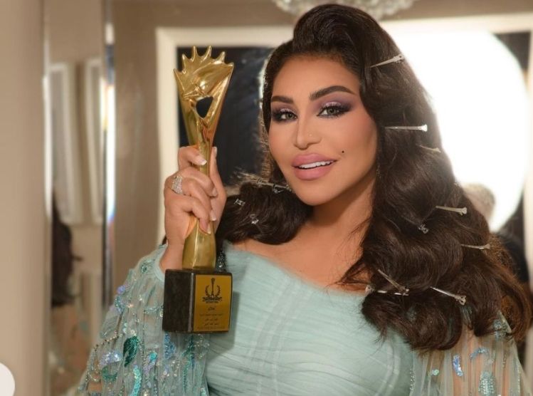 احلام تهنئ الفائزات بجائزة موريكس دور:” الف مبروك نجاحكم”