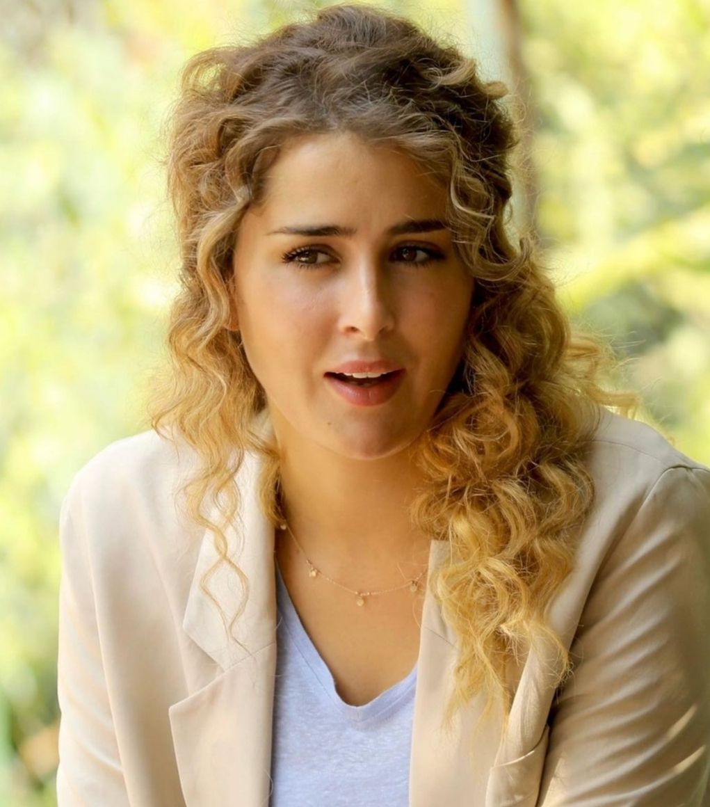 عائشة بن احمد عبر انستجرام :” مازال في الحياة متسع لحياة أفضل”