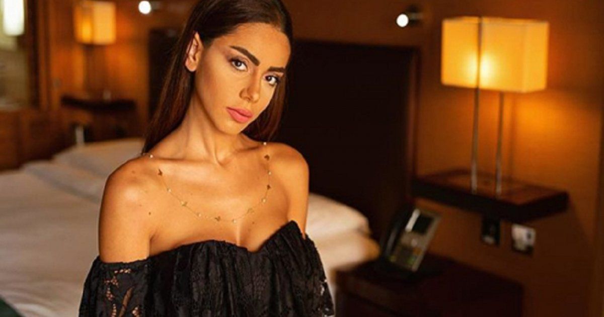 شاهد .. إنتقادات تطال شمس الملا بعد ان خلعت الأسود..وهكذا ردت