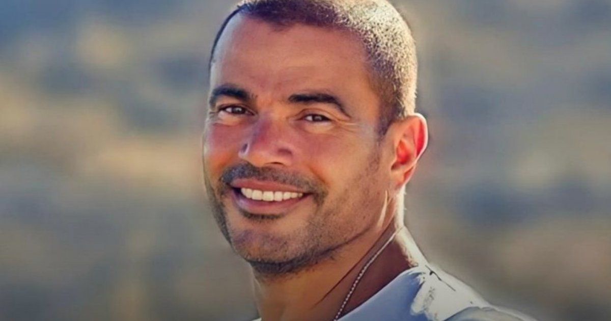 شاهد .. عمرو دياب يصل إلى الرياض بطائرة خاصة قبيل حفله الليلة-بالصورة