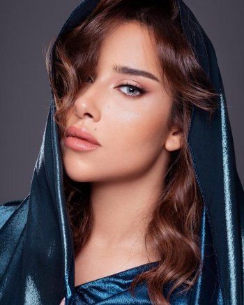 شاهد .. بلقيس فتحي بجمال ملفت.. والجمهور يتفاعل!