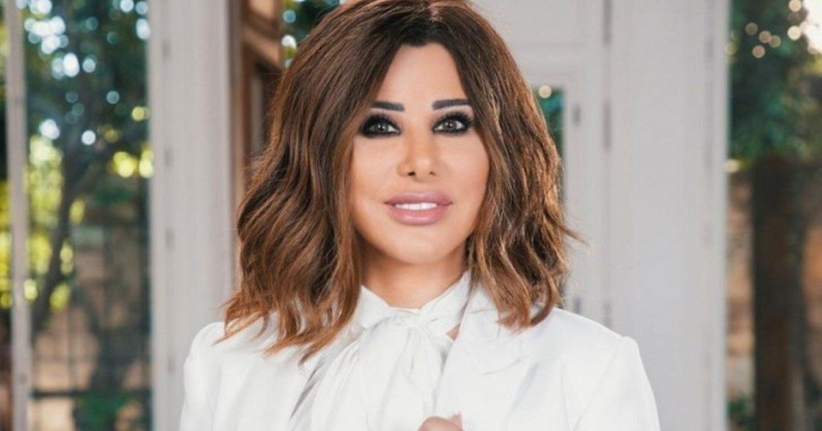 شاهد .. بالصورة- نجوى كرم تتألق بالأبيض والجمهور يشيد بجمالها