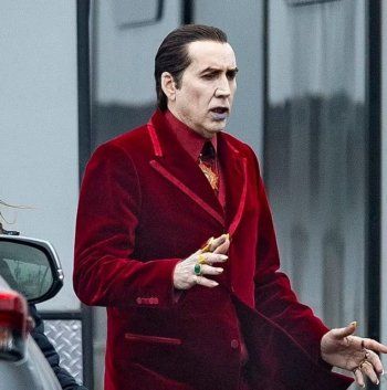 شاهد .. نيكولاس كيدج يتصدر مواقع التواصل الإجتماعي بصوره الأخيرة