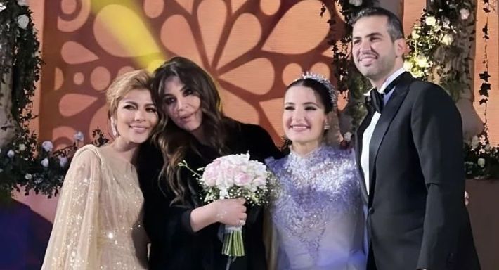 بالفيديو – إصالة بتغني و ترقص لبنتها خلال حفل زفافها