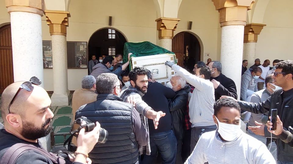 بالصور.. تشييع جثمان الراحل أحمد حلاوة بمسجد المجمع الإسلامى