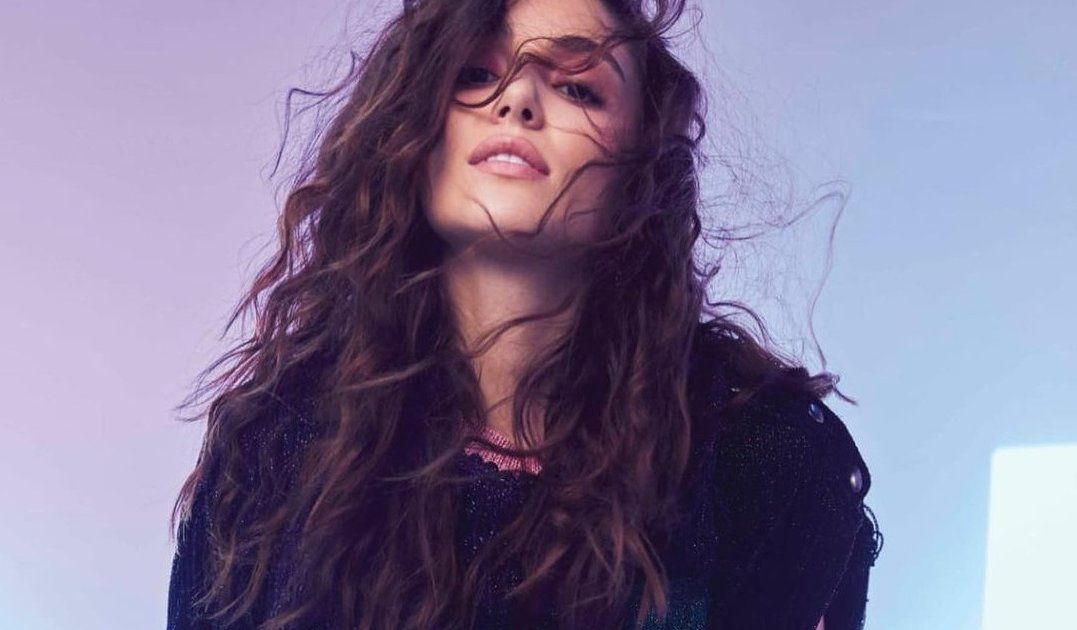 شاهد .. بعد إنفصالها عن كرم بورسين.. هاندا أرتشيل تخسر الكثير من وزنها