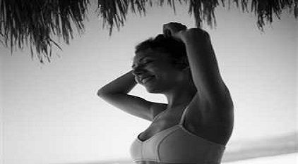 بالصور – رحمة حسن تستفز جمهورها على “إنستجرام”