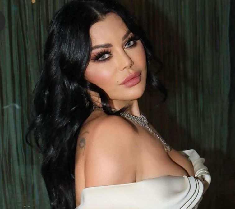 هجوم السوشيال ميديا علي هيفاء وهبي بسبب عمليات التجميل