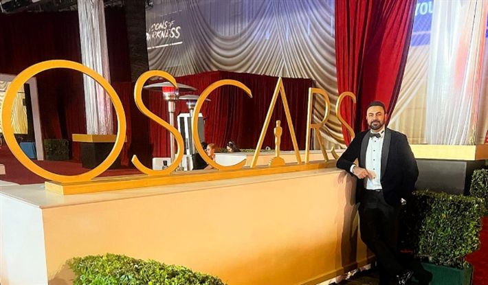 النجم المصري ” محمد كريم ” شرفنا في حفل الاوسكار – شاهد