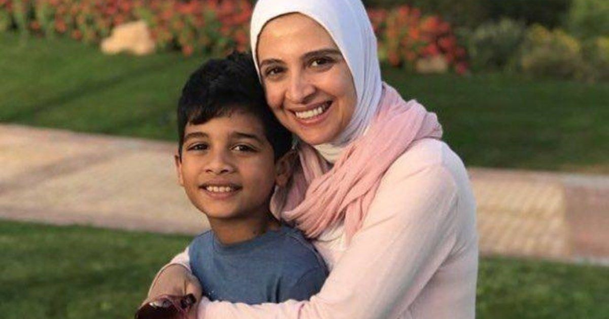 شاهد .. يوسف إبن حنان ترك كبر وأصبح شاباً.. شاهدوا وسامته!