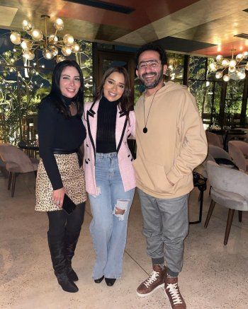 شاهد .. ما الذي جمع بلقيس بـ أحمد حلمي ومنى زكي؟