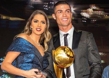 شاهد .. إعلامية لبنانية تختارها الـ FIFA لتقديم حفل الكشف عن كرة كأس العالم قطر 2022