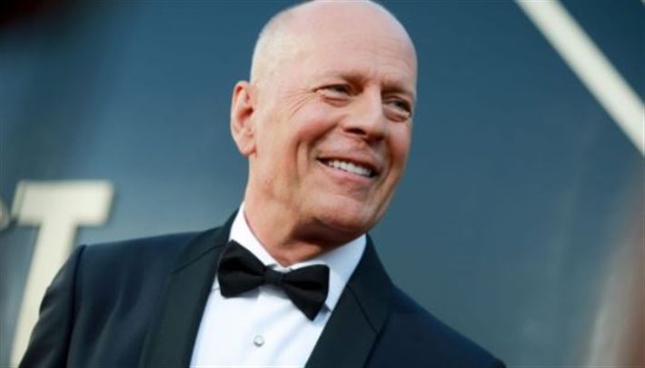 نهاية حزينة – بروس ويليس يعتزل التمثيل بعد فقدان القدرة على الكلام