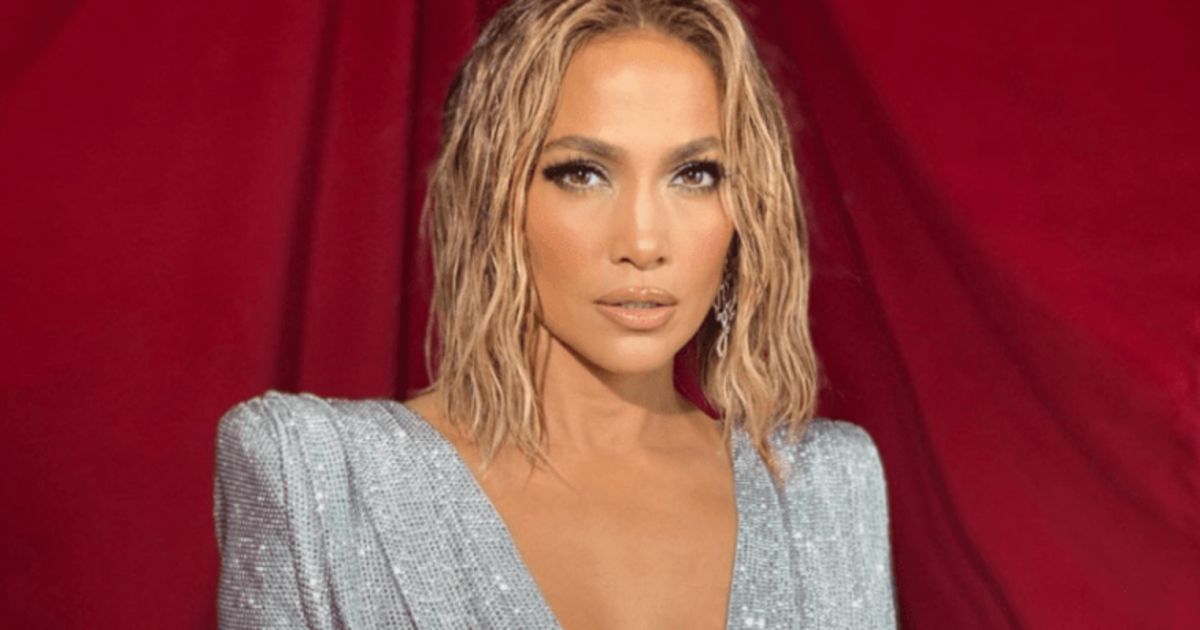 شاهد .. لهذا السبب إشترى جينيفر لوبيز وبن أفليك بيتاً لهما