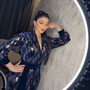 شاهد .. دنيا بطمة بإطلالة مميزة للغاية.. هكذا بدت!